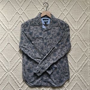 Banana Republic men’s button up shirt